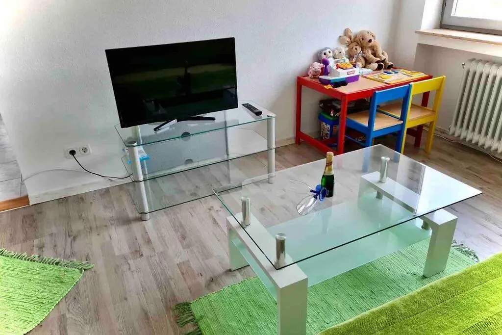 アパート Fraenkische Rhoen Wohnung Mit Bergblick ツ バート・キッシンゲン
